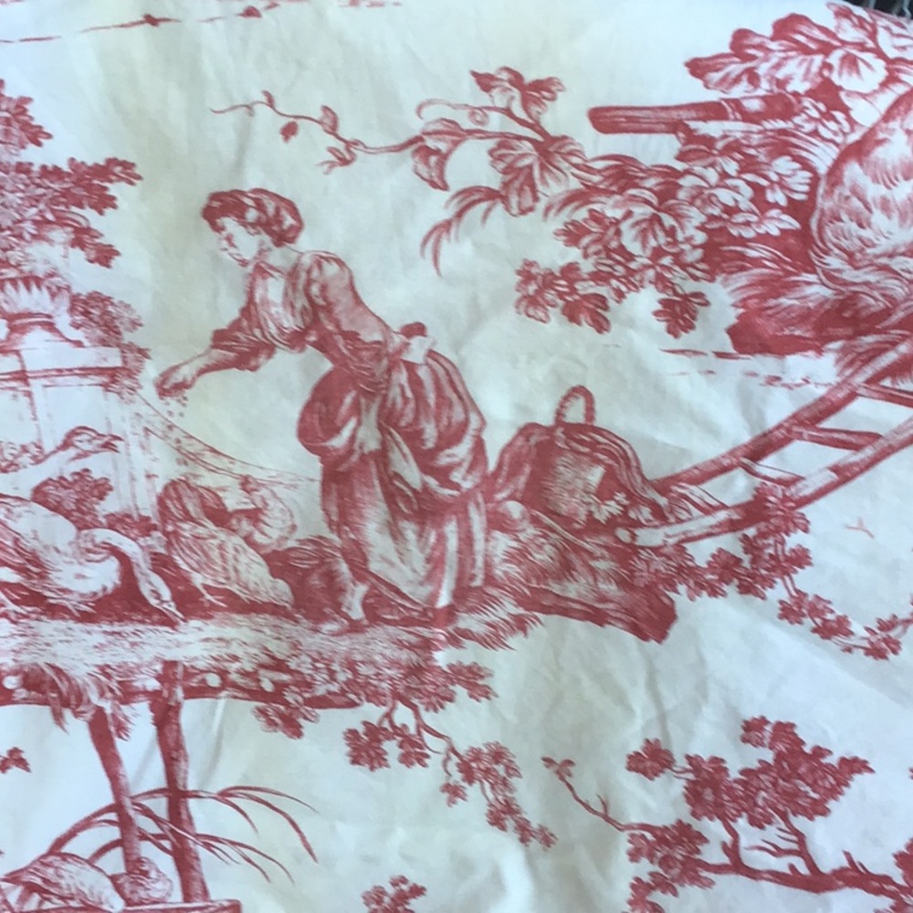 Vintage Toile Fabric - Picture 4 of 5